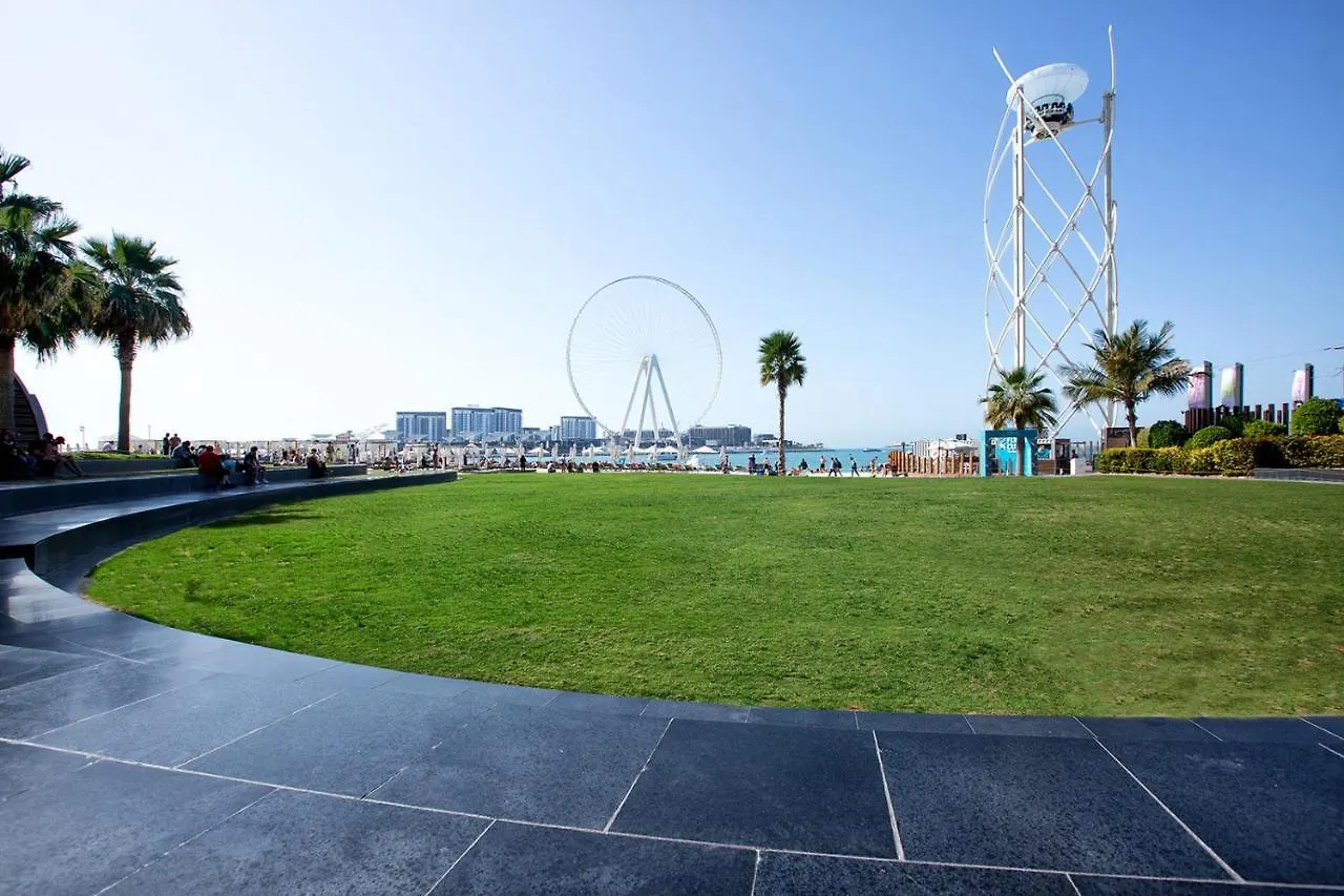 New Sea View Rimal 2Bd In Front Of The Beach Dubai Birleşik Arap Emirlikleri