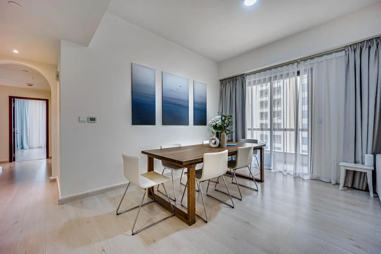 Apartment New Sea View Rimal 2Bd In Front Of The Beach Dubai