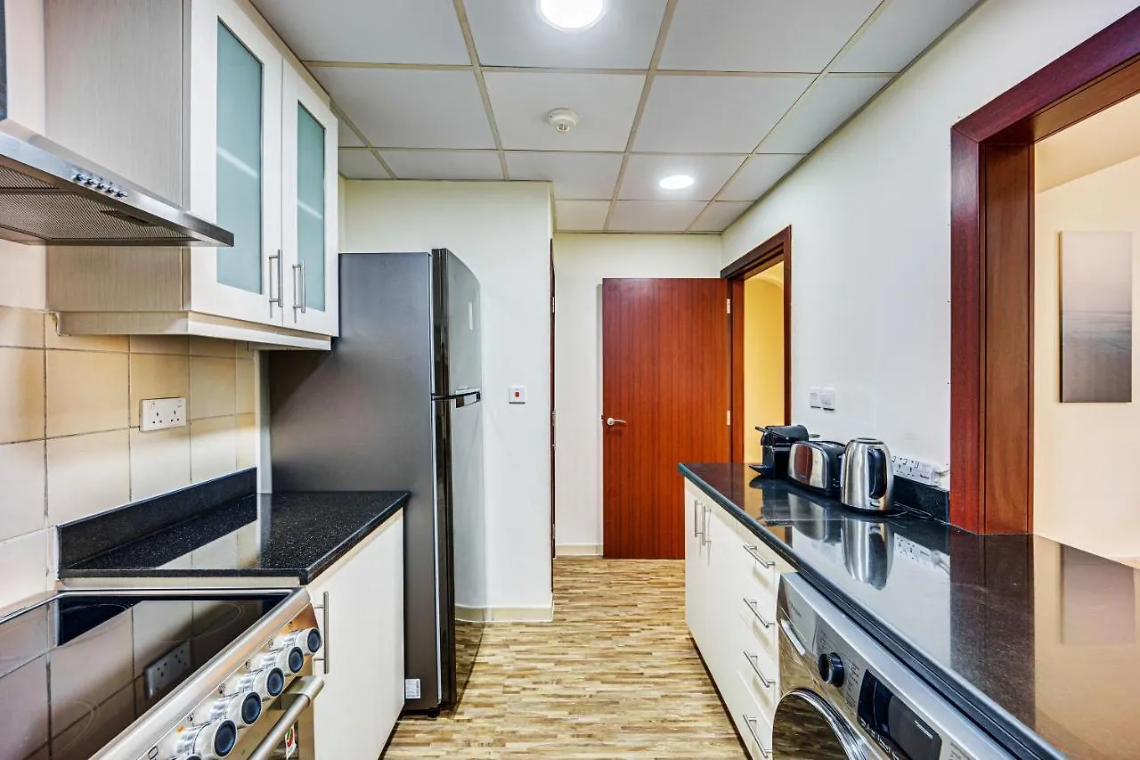 New Sea View Rimal 2Bd In Front Of The Beach Dubai